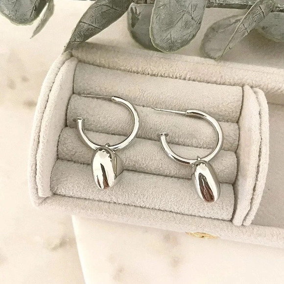 925 Sterling Silver Chunky Heart Hoop Earrings Dangle Heart Huggies - Picture 4 of 9